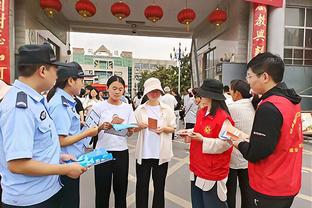 太真实了？4月1日的B席愁眉苦脸，4月16日的B席笑容藏不住了