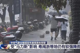 加克波本场数据：1粒进球，8射4正，11次成功对抗，评分8.1分